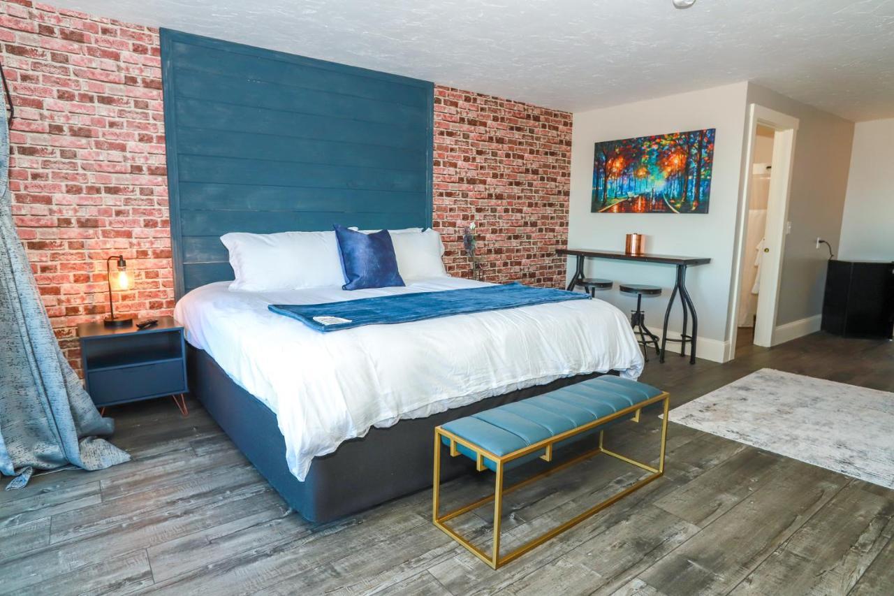 Gunstock Inn & Suites Ґілфорд Екстер'єр фото