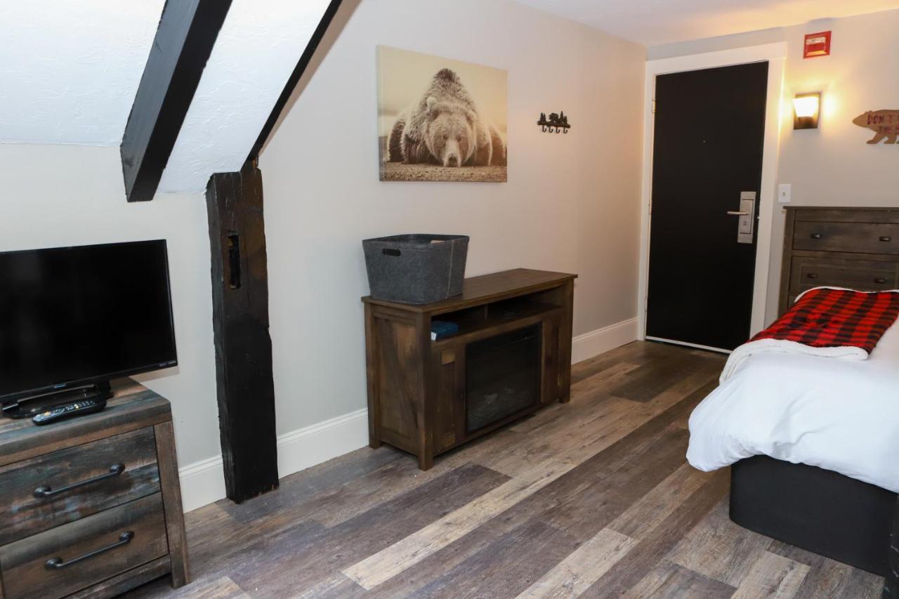 Gunstock Inn & Suites Ґілфорд Екстер'єр фото