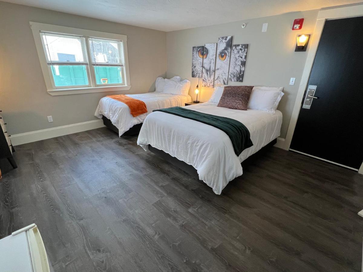 Gunstock Inn & Suites Ґілфорд Екстер'єр фото